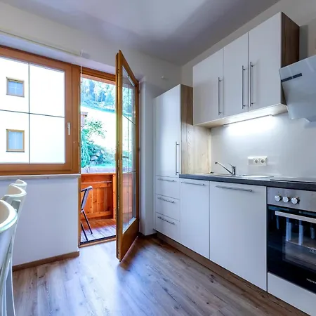 Neustift Near Stubai Lift Lägenhet *